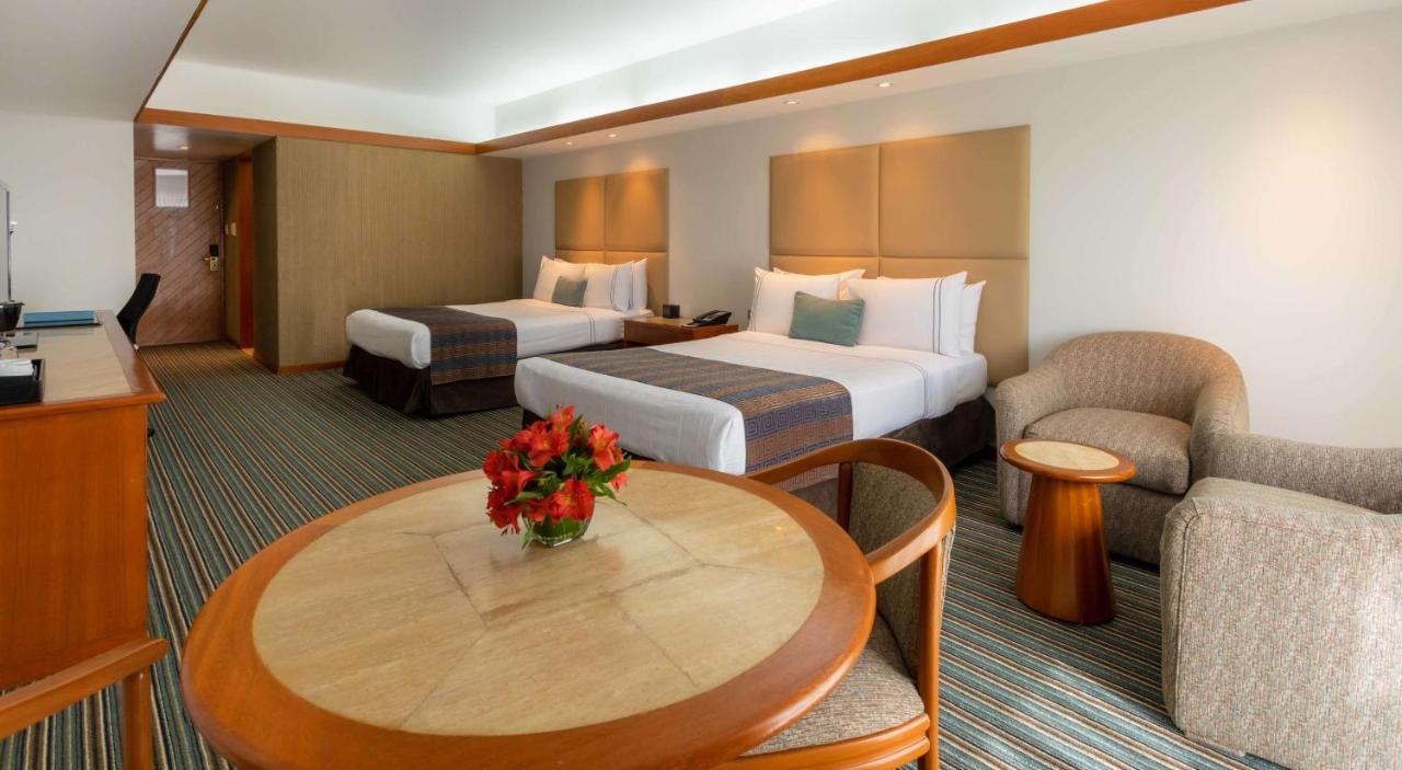 Sonesta Hotel El Olivar Lima Eksteriør billede Deluxe Room